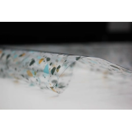 Nappe transparente TERRAZO multi - Design coloré apparent