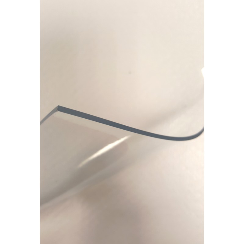 La nappe transparente épaisse effet plateau de verre nortufting